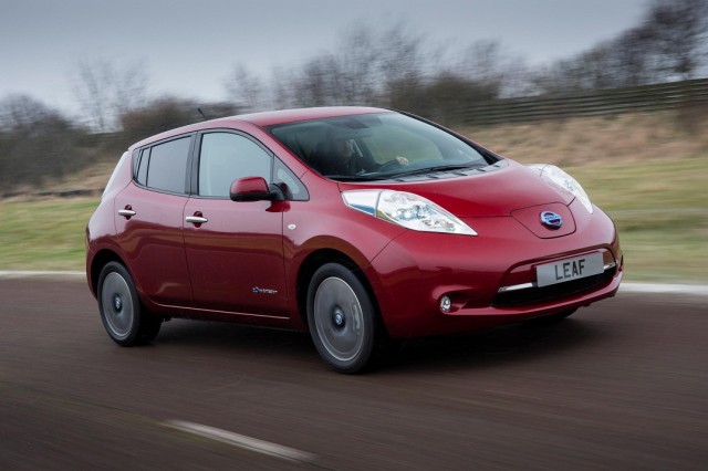 Nissan LEAF 2013-4.jpg